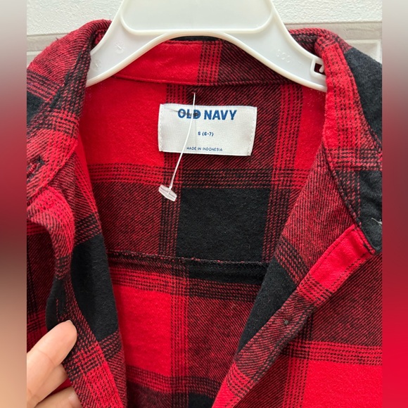 Old Navy girl shirt, never used - Picture 3 of 7